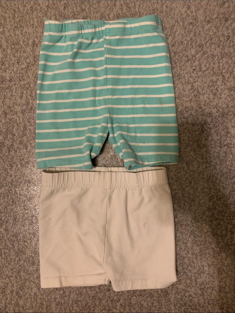 Hanna Andersson bike shorts in 2T white and teal